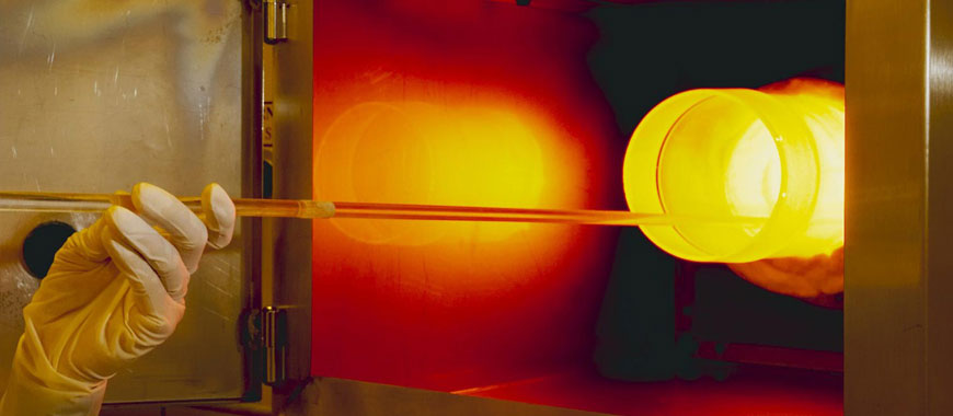 molybdenum crucible.jpg