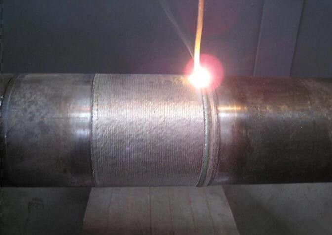 saldare un metallu refrattariu à l'azzaru